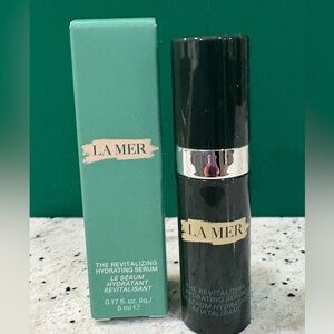 LA MER. The Revitalizing Hydrating Serum. Fresh, unopened, unused in box. NWT.